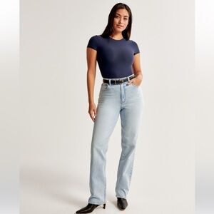 Curve Love Ultra High Rise 90s Straight Jean